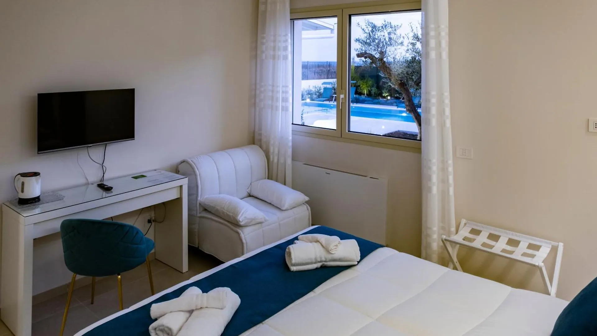 Gasthof Villa Kora Suites&Pool San Leone Italien